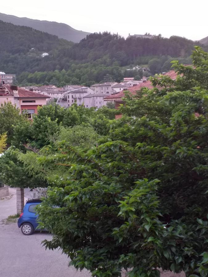 Bed & Breakfast La Rosa Rossa Cagli Exteriör bild